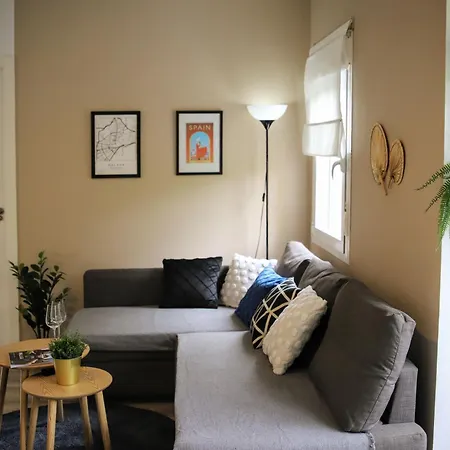 Charming - Relax & Work